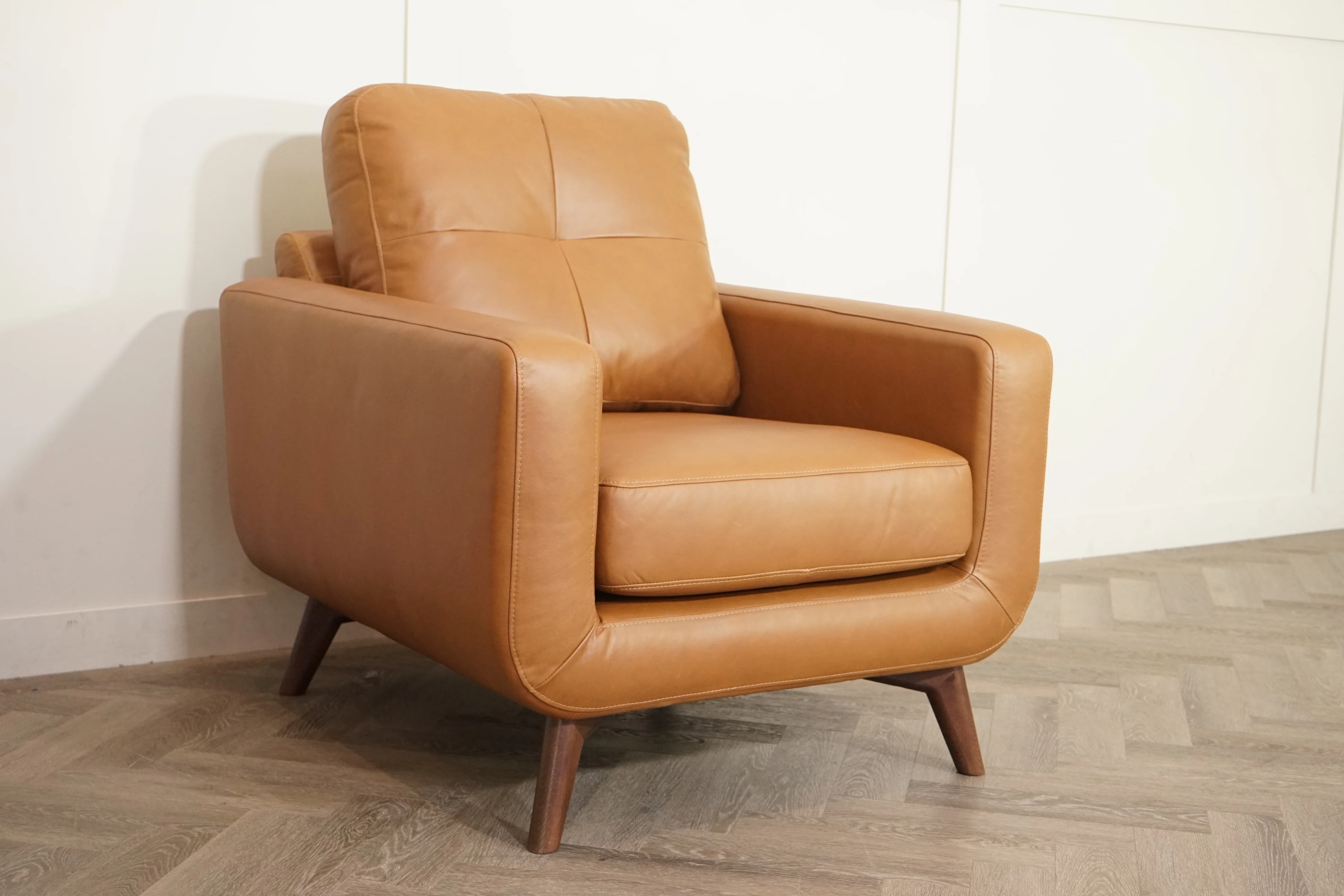 Barbican Leather Armchair, Premium Caramel - Image 5