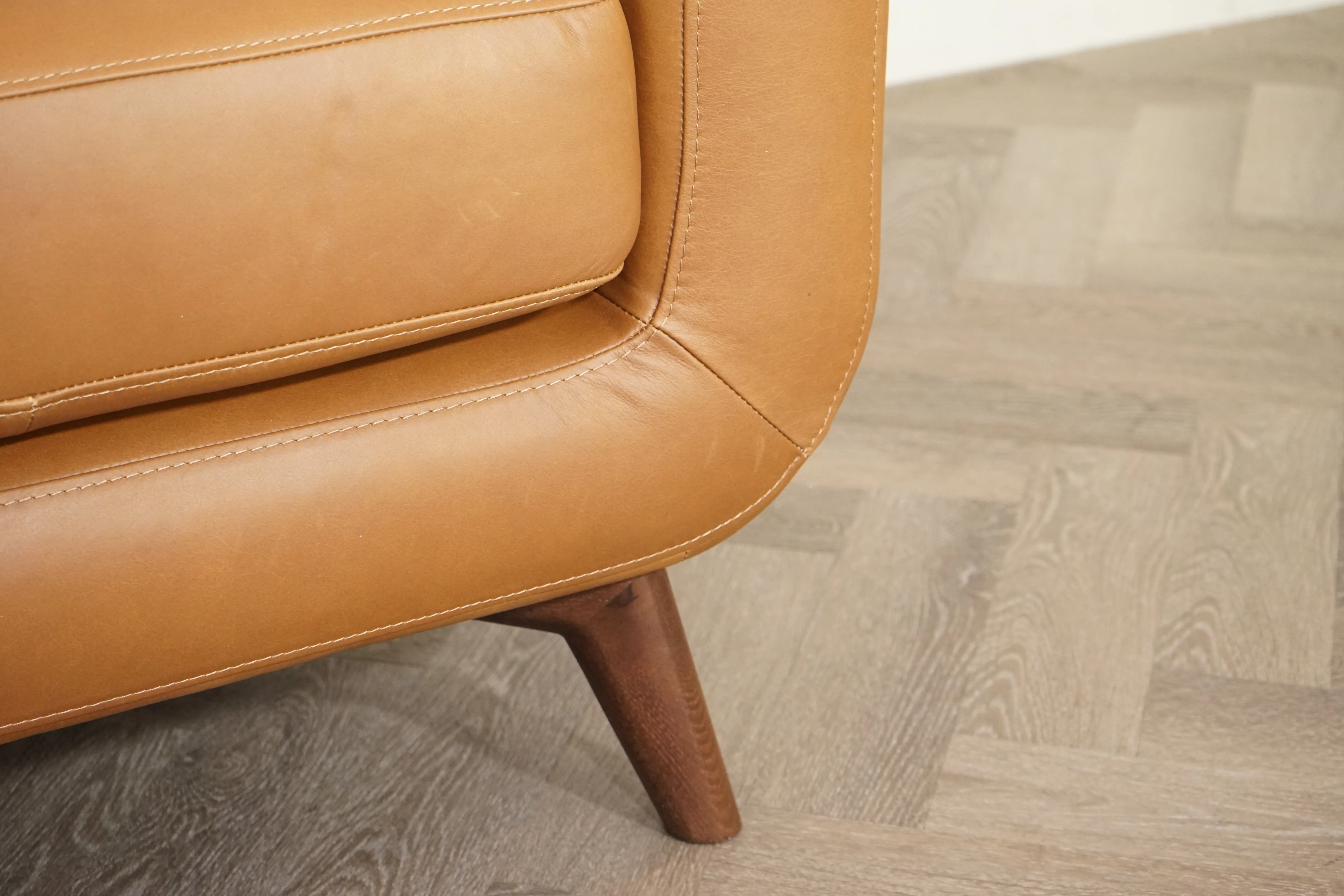 Barbican Leather Armchair, Premium Caramel - Image 6