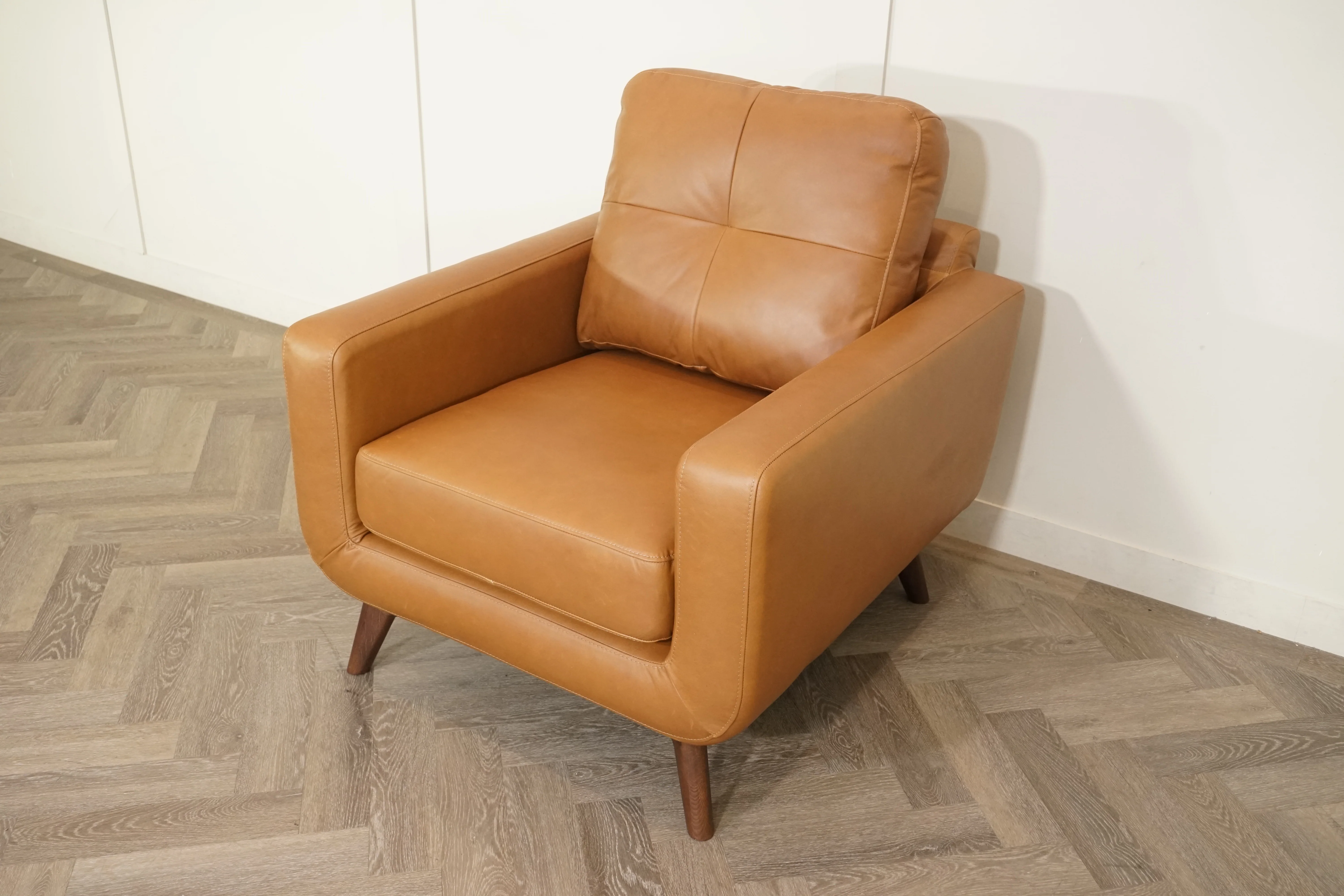 Barbican Leather Armchair, Premium Caramel - Image 9