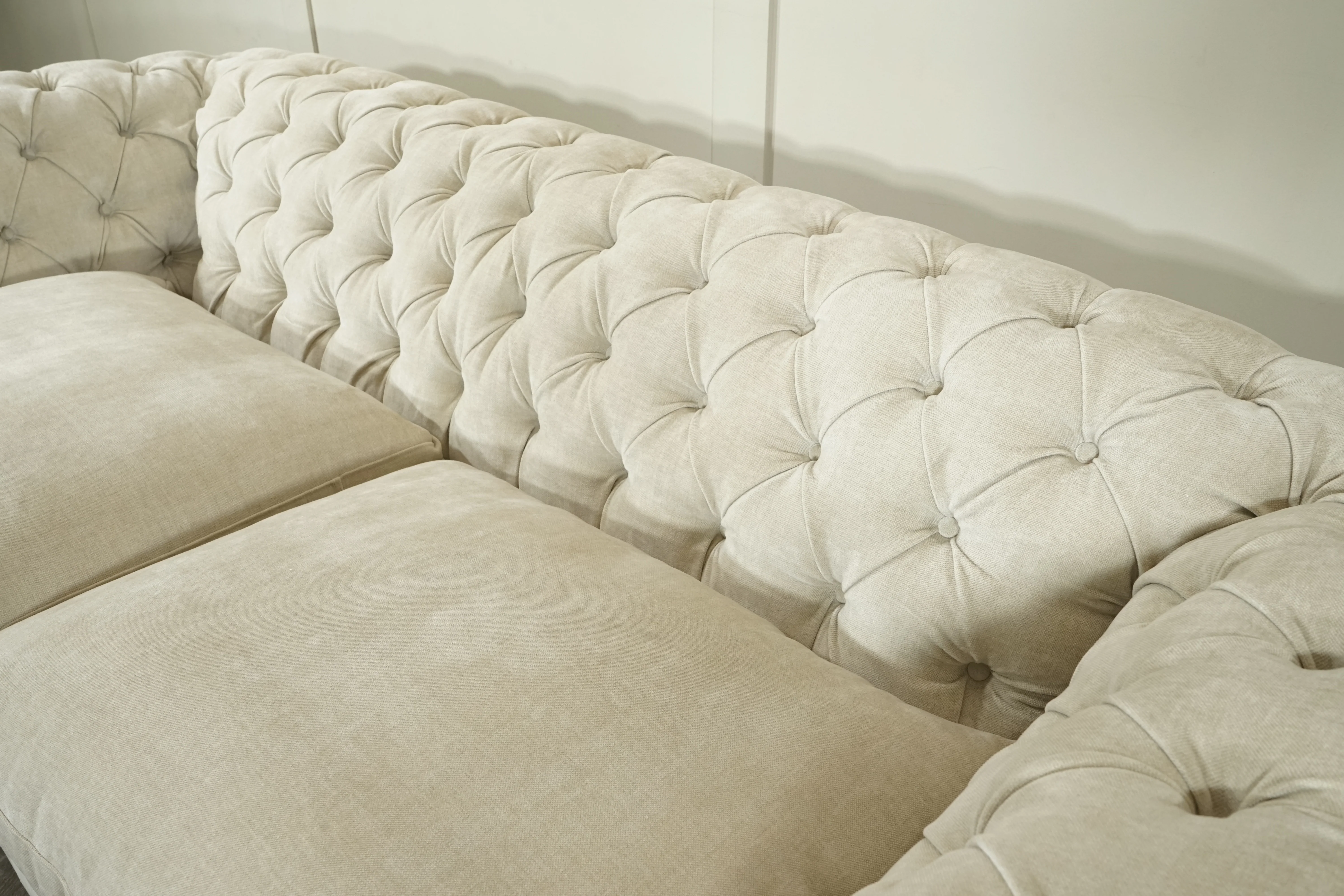 Cromwell Grand 4 Seater Sofa, Soft Chenille Natural - Image 6