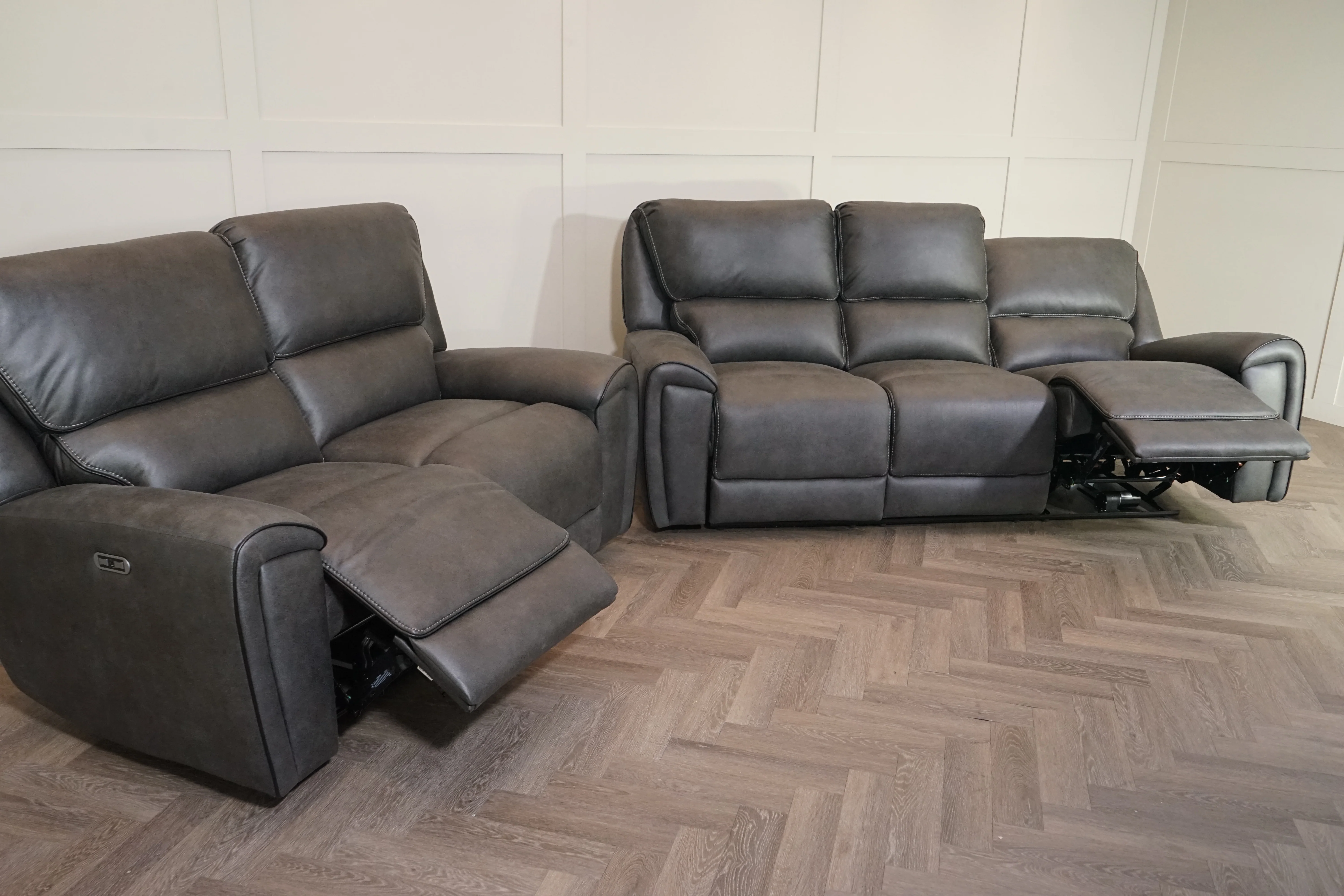 Hudson 3 + 2 Seater Power Reclining Sofa Set – Endurance Fabric – Graphite - Image 12
