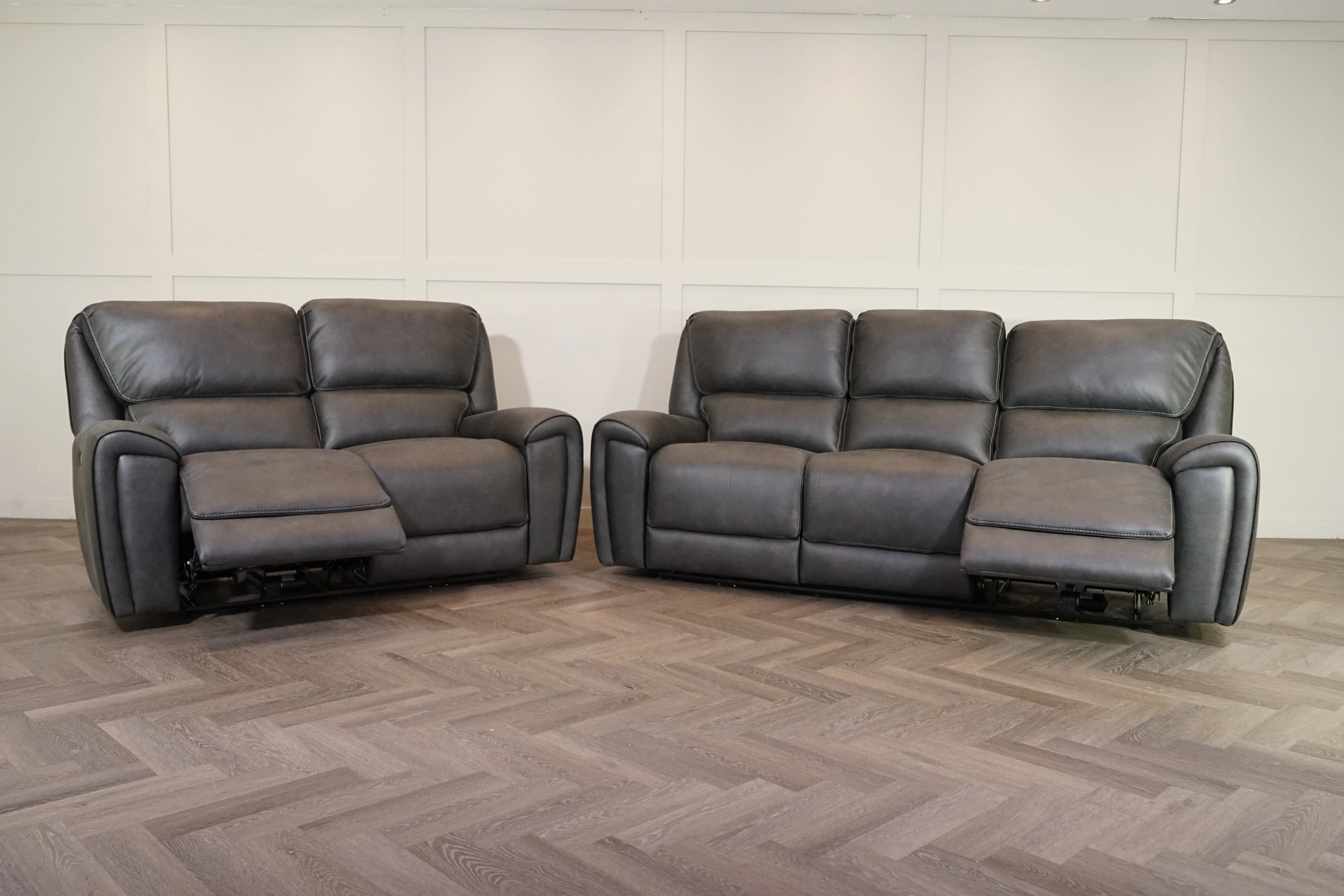Hudson 3 + 2 Seater Power Reclining Sofa Set – Endurance Fabric – Graphite - Image 4