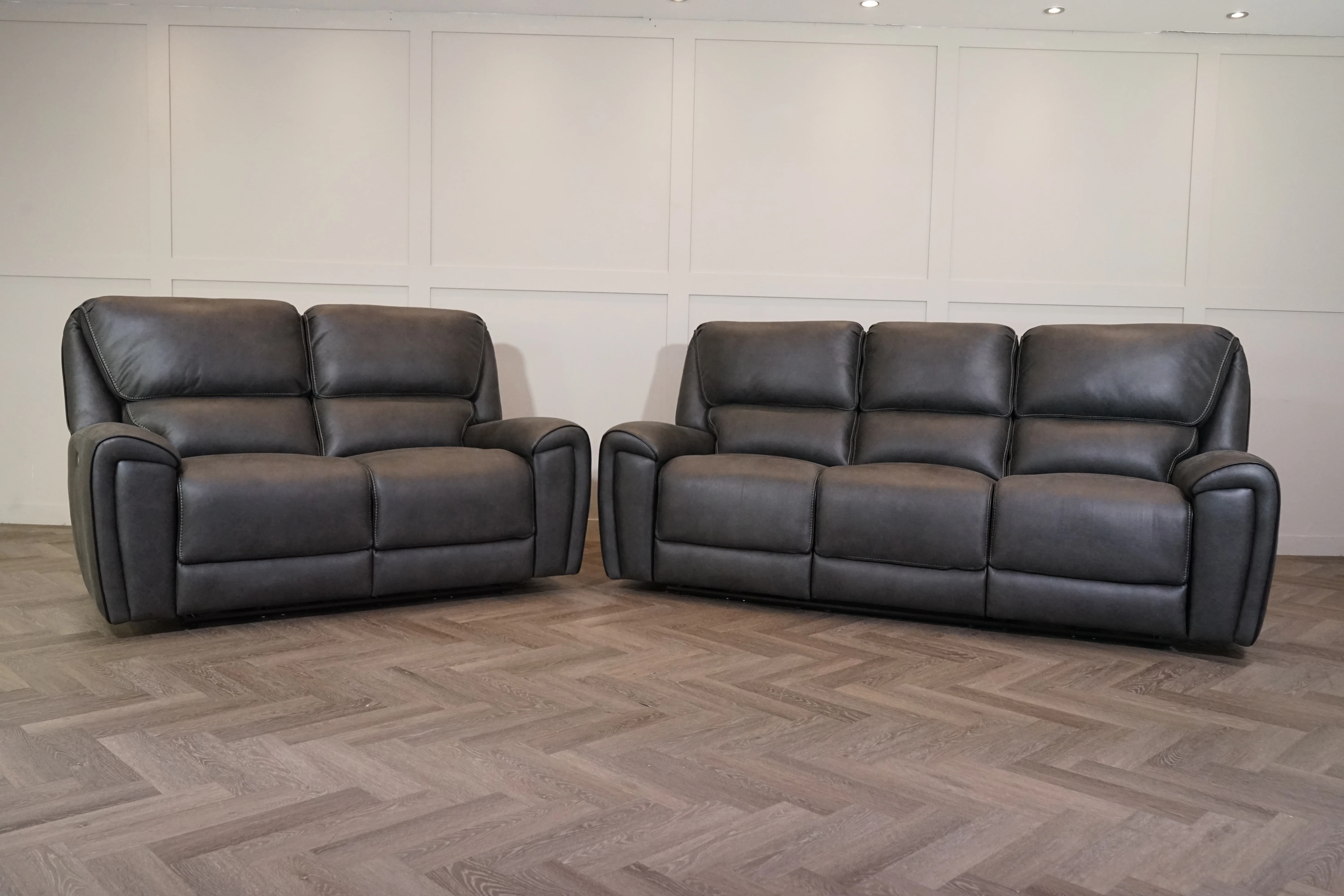 Hudson 3 + 2 Seater Power Reclining Sofa Set – Endurance Fabric – Graphite - Image 8