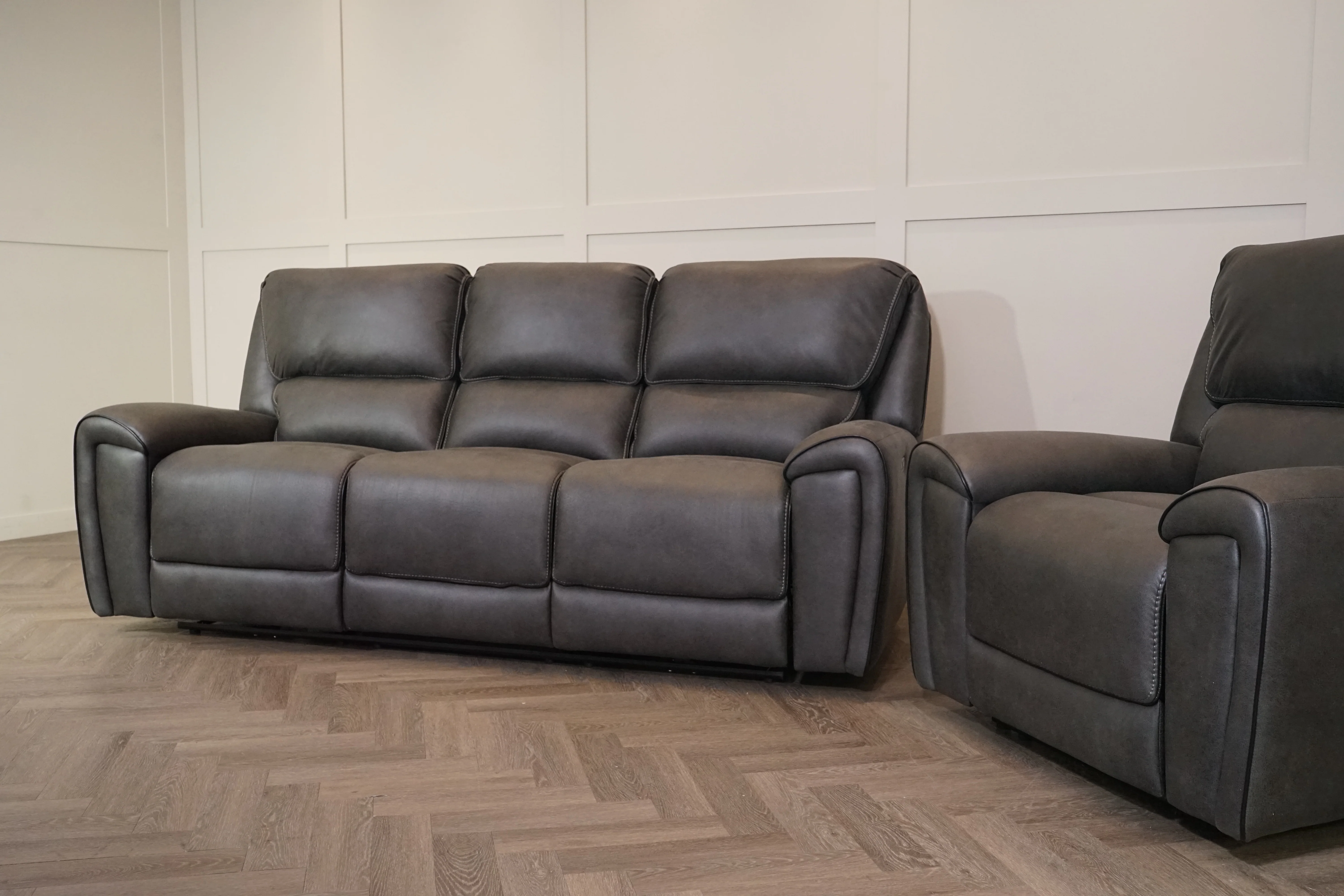 Hudson 3 Seater Power Reclining Sofa & Armchair Set – Endurance Fabric – Graphite - Image 12