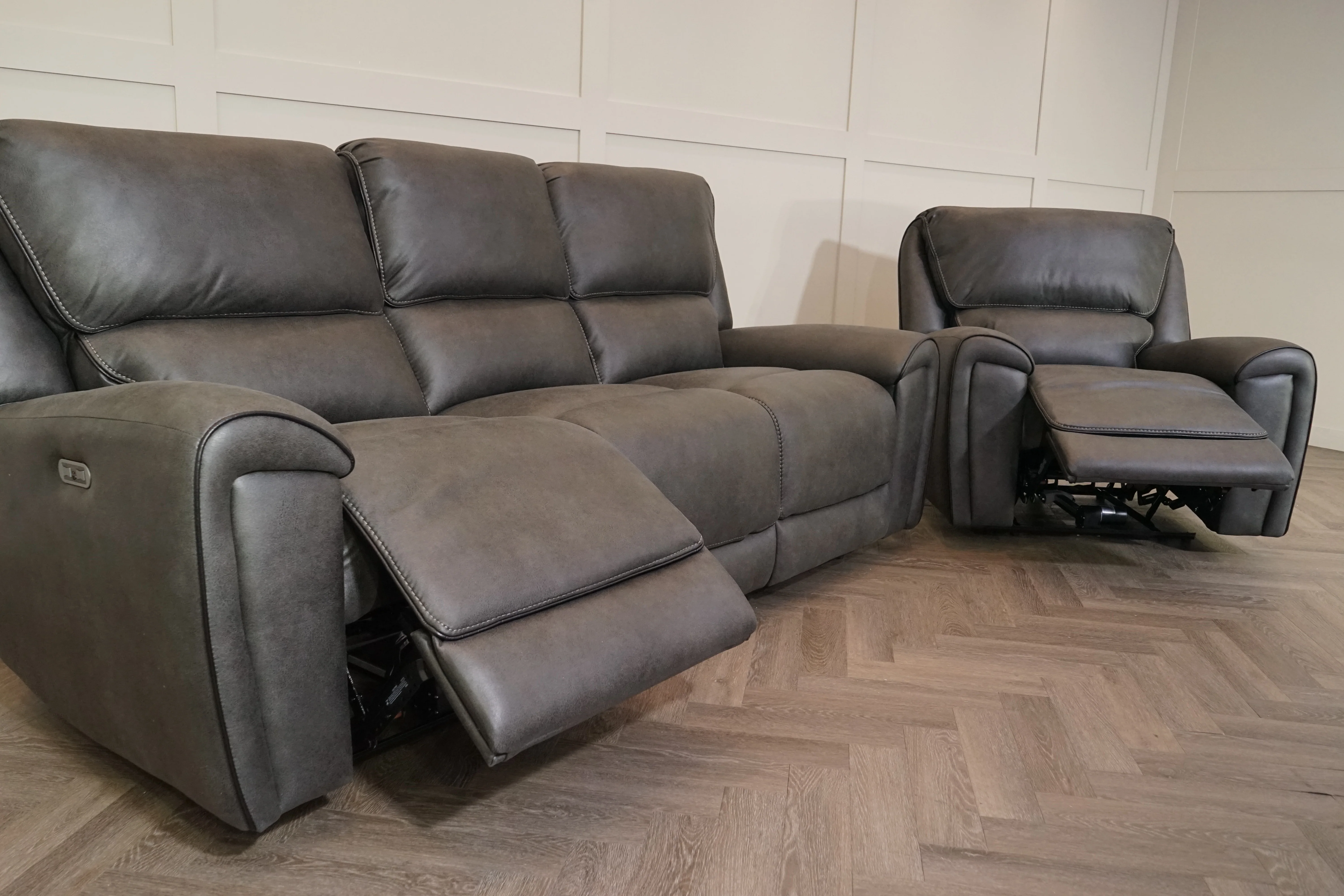Hudson 3 Seater Power Reclining Sofa & Armchair Set – Endurance Fabric – Graphite - Image 7