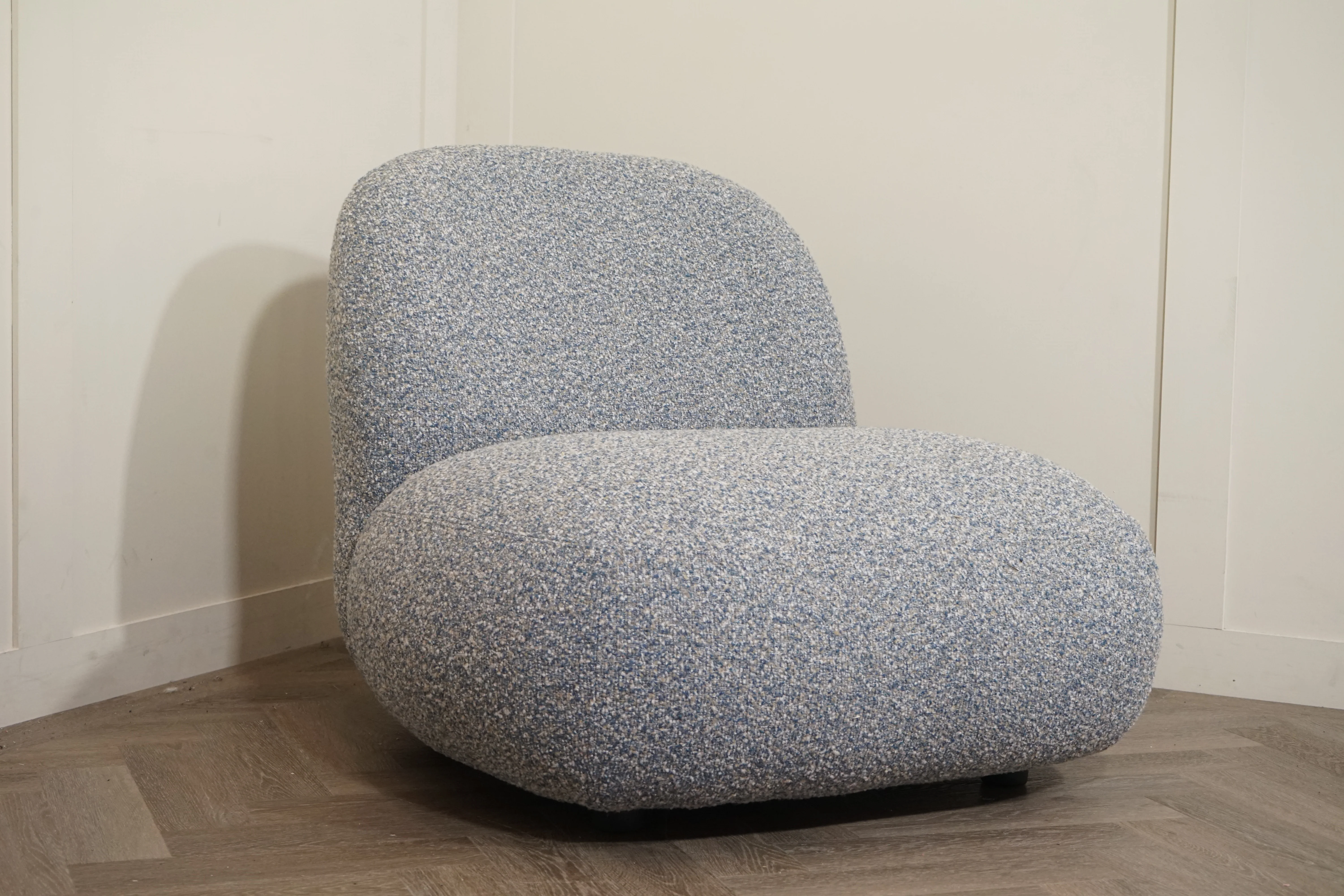 Kenmoor Accent Chair, Chunky Boucle Pacific - Image 6