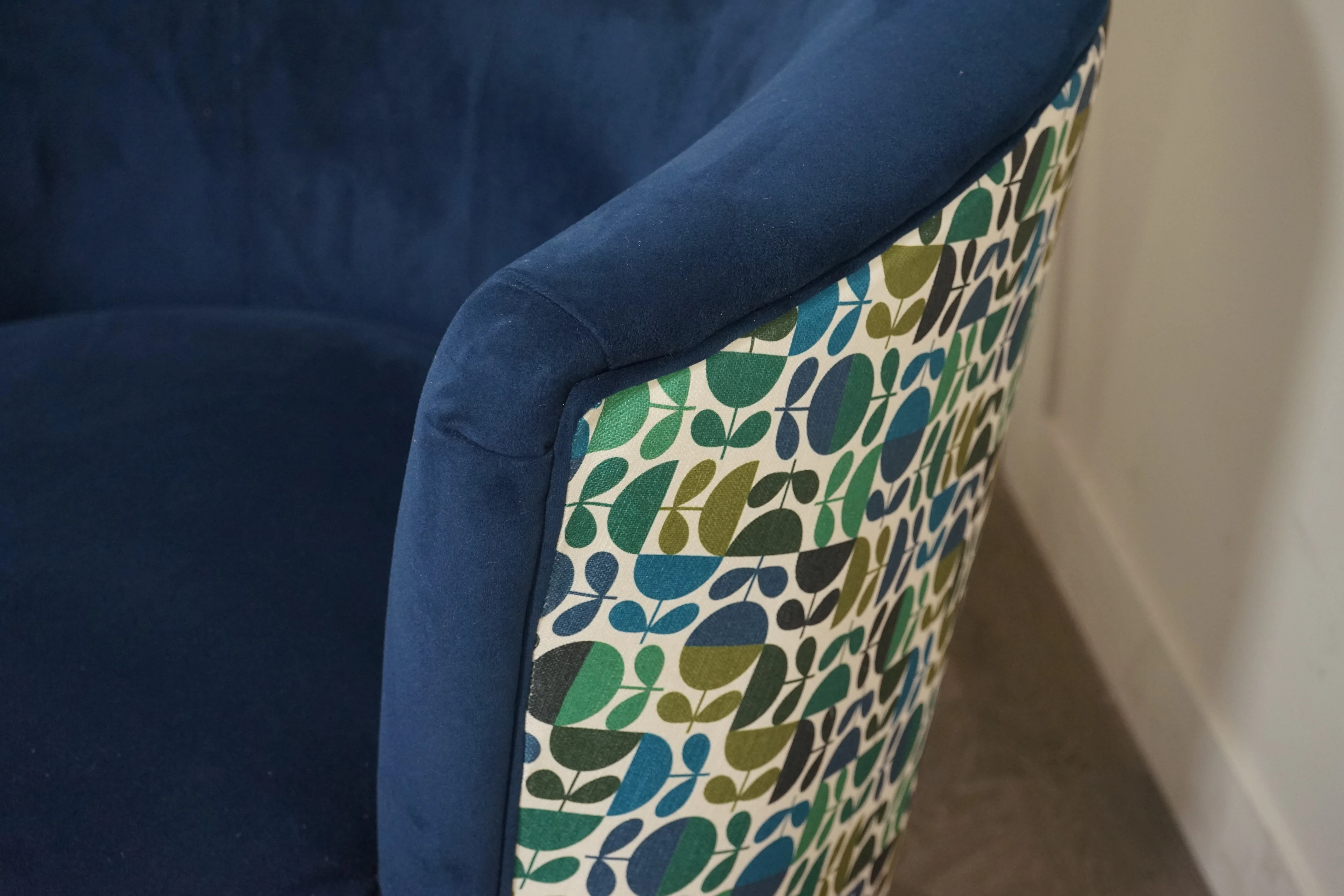 Lulu Swivel Chair, Glyde Velvet Indigo - Image 5