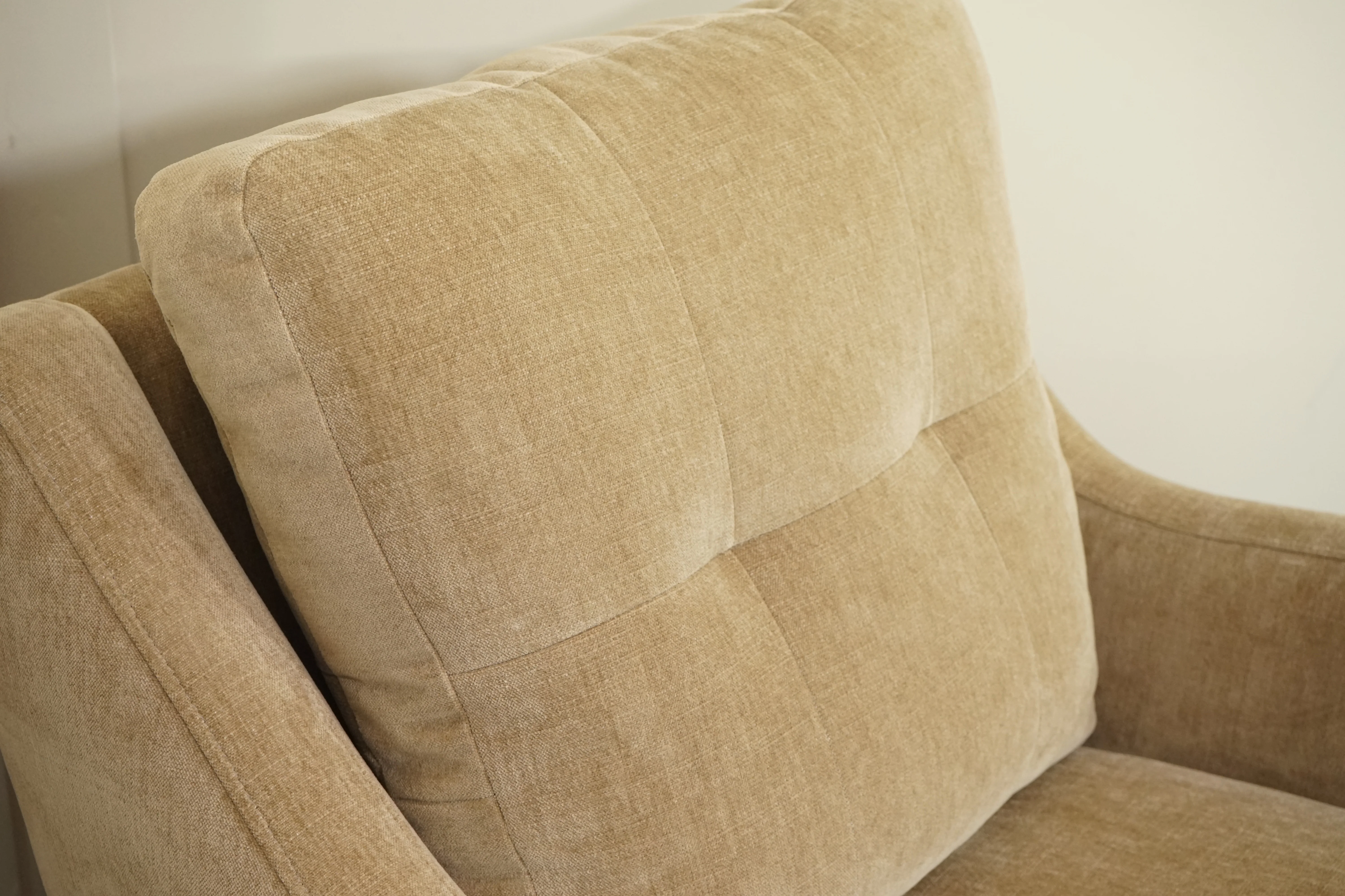Rowen Accent Chair, Dusk Caramel - Image 6
