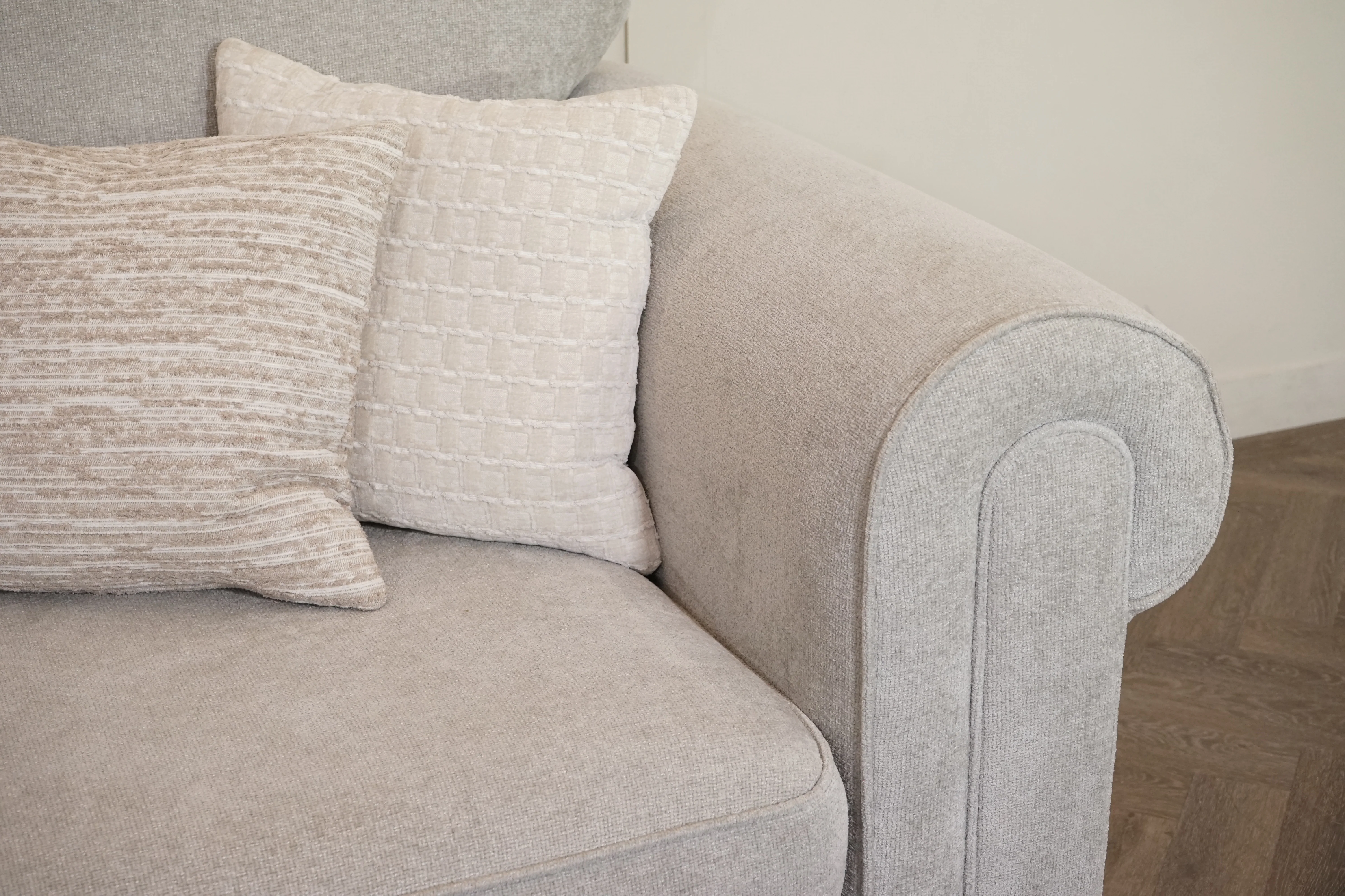 Titan 4 Seater Fabric Split Sofa, Tabby Cloud - Image 5